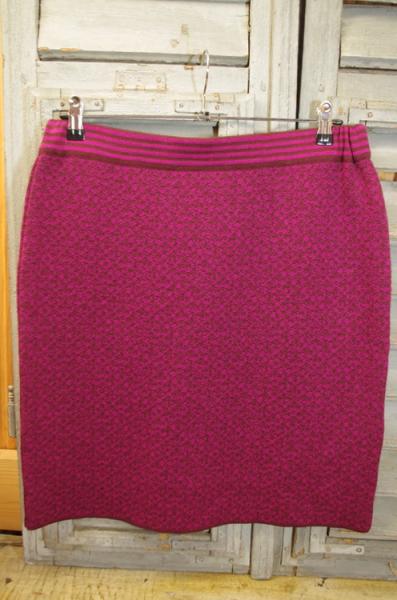 Wollrock, Strickrock Nena Chianti-Fuchsia von Invero Merino, Merinowolle